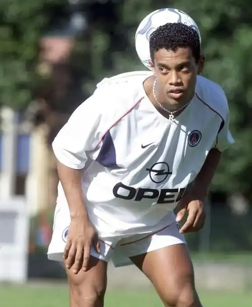 出生于一个 出生于一个